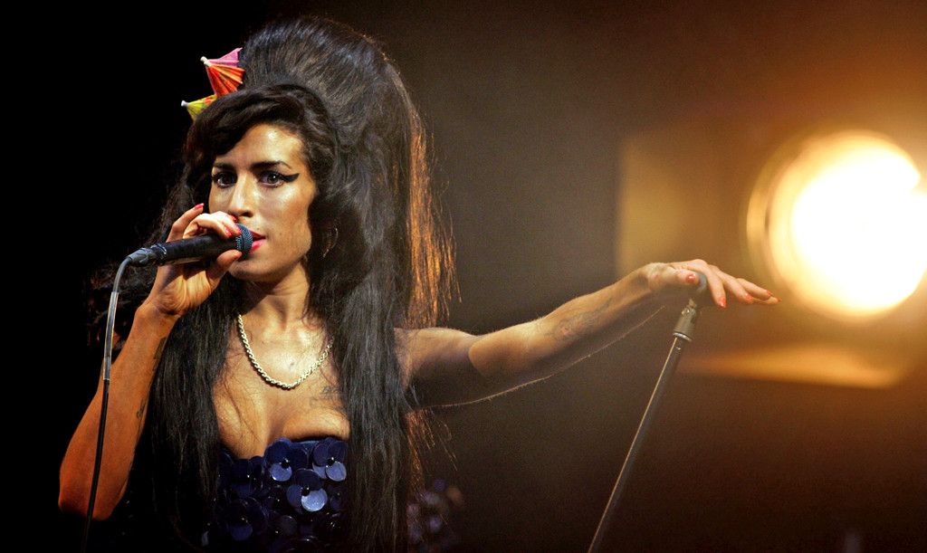 The Tragic Truth About Amy Winehouse S Last Days E Online